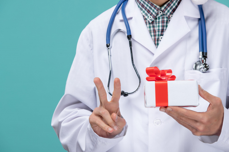 Вторая консультация в подарок!