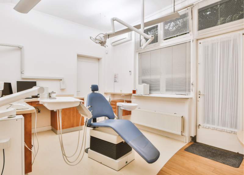 Напишите нам